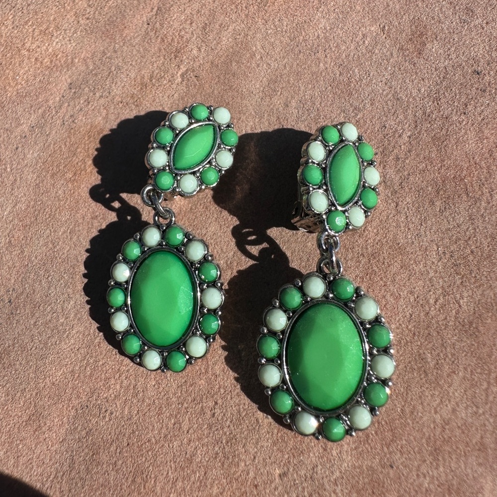 Paparazzi CLIP-ON Green Earrings